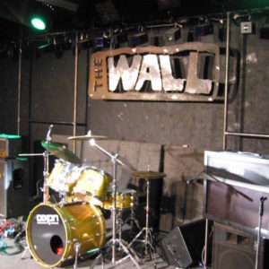 The Wall 舞台（2006，羅悅全攝）
