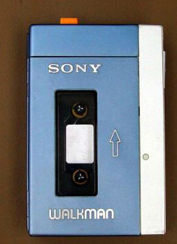第一代Walkman（來源：維基百科）
