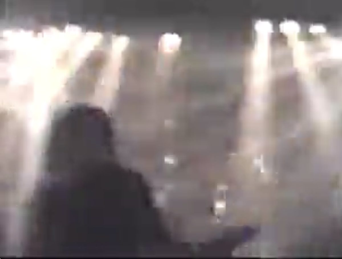 聖界首次使用Live House自我命名
